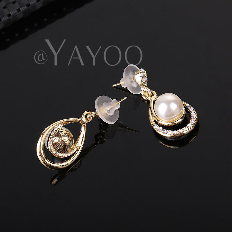 Women Pearl Set