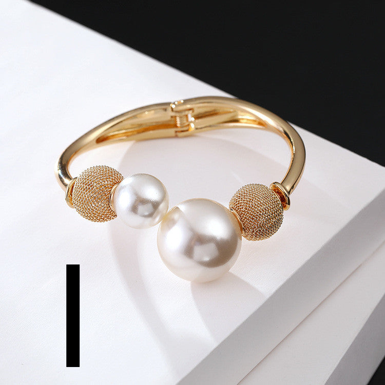 Women Double Pearl Bracelet