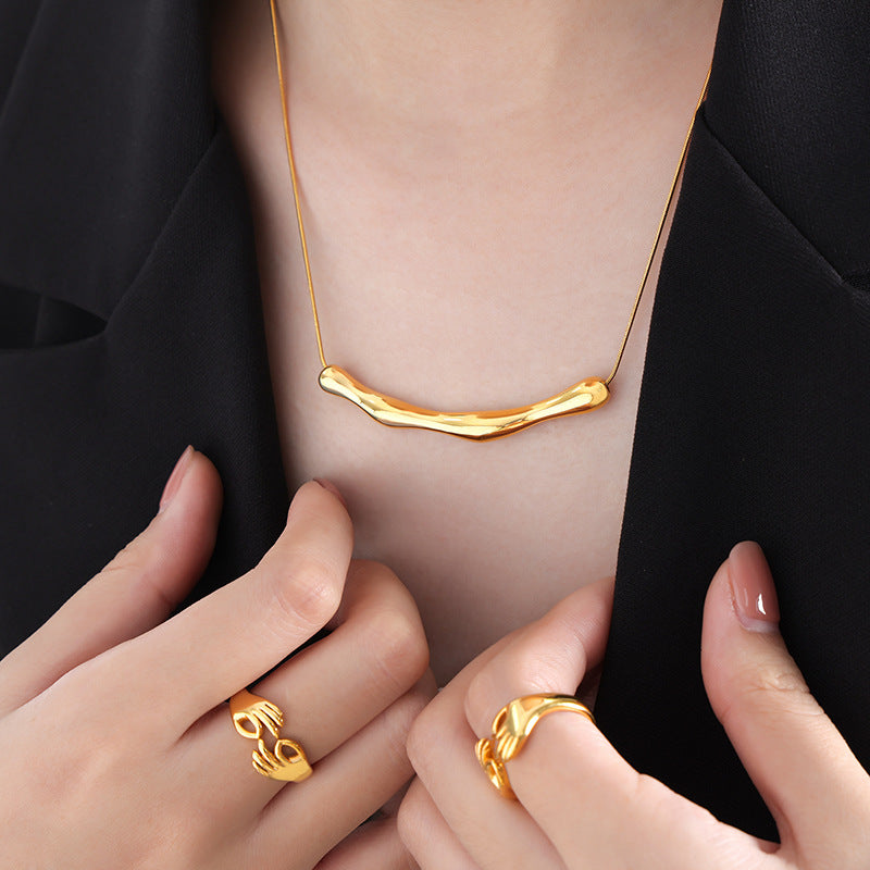 Women Asymmetric Niche Necklace