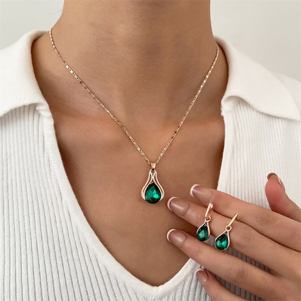 Women Emerald Water Drop Set