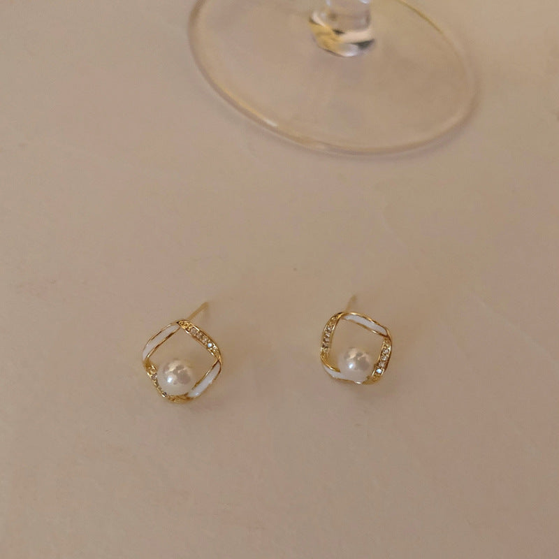 Women Mango Pearl Earrings