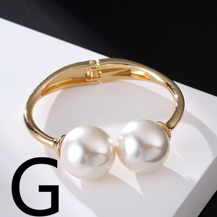 Women Double Pearl Bracelet